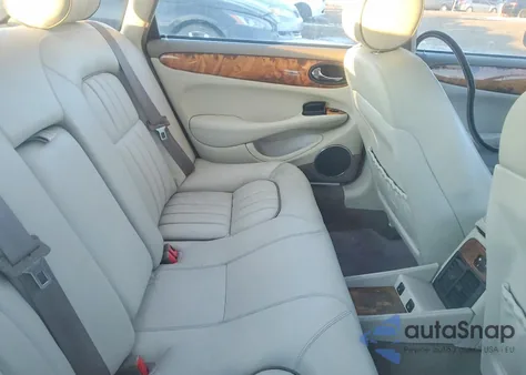 2001 Jaguar Xj8 from USA, damaged, VIN SAJDA14CX1LF29940